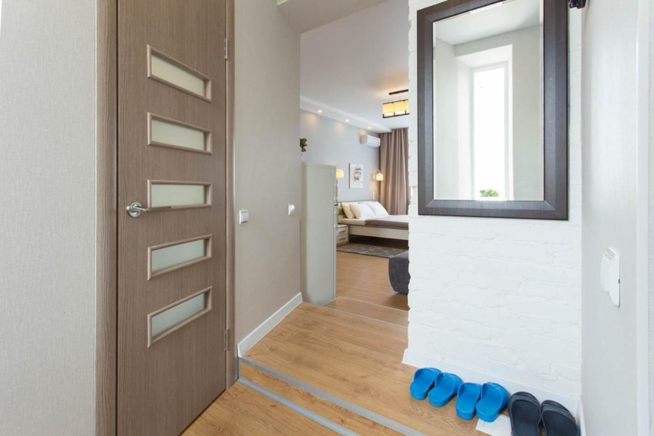 Lux Studio Near Metro Yaroslava Mudroho, Universytet - Chernyshevska Str 95-4 Kharkiv Eksteriør bilde